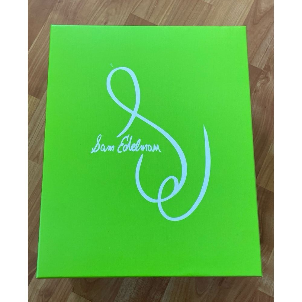 Sam‎ Edelman empty shoe box